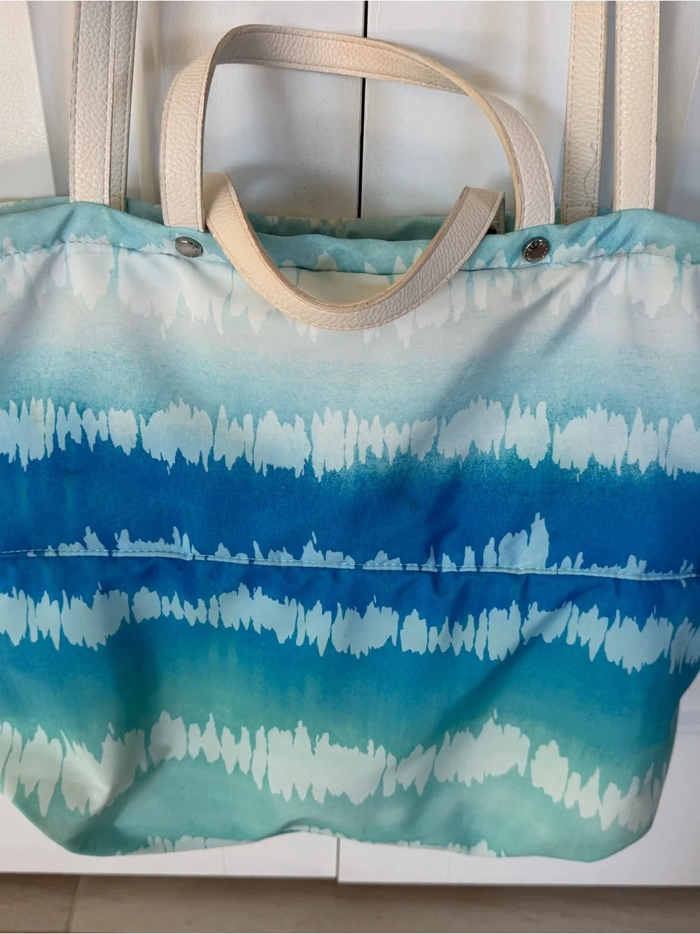 Steve Madden Tie Dye Blue/White Duffle Bag Diaper Beach Travel Vacation